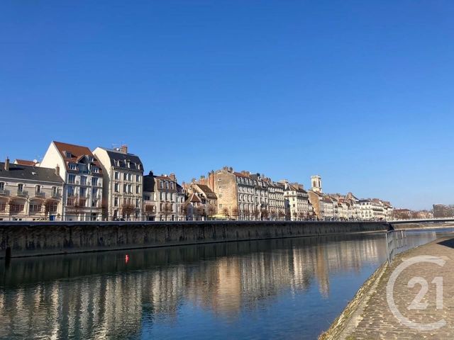 Appartement T1 à louer - 1 pièce - 25.0 m2 - BESANCON - 25 - FRANCHE-COMTE - Century 21 Avenir Immobilier