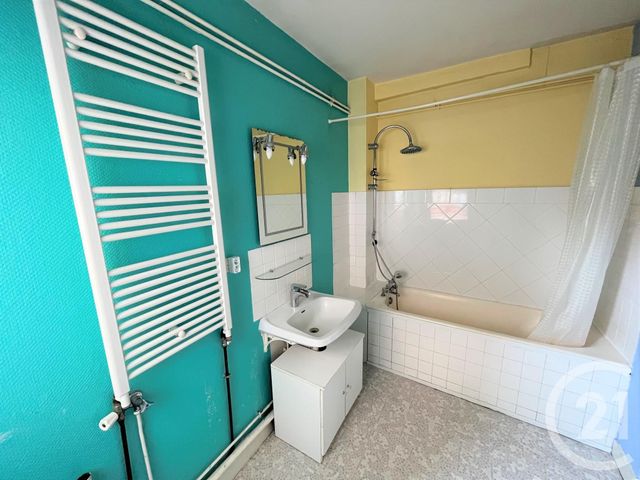 Appartement T2 à louer - 2 pièces - 52.18 m2 - BESANCON - 25 - FRANCHE-COMTE - Century 21 Avenir Immobilier