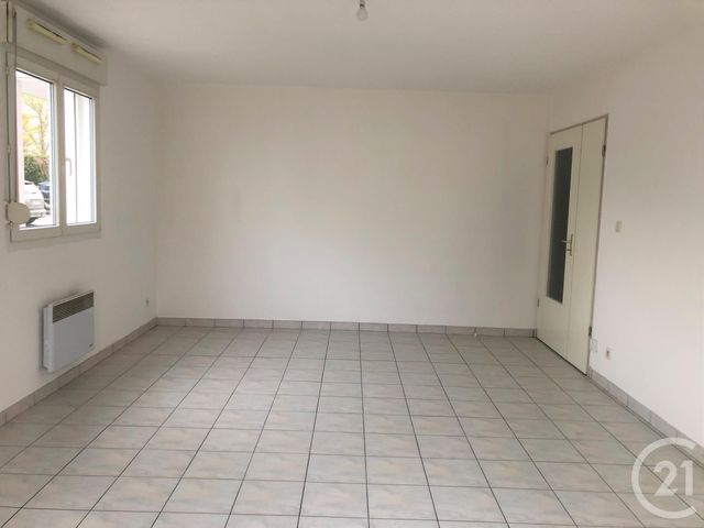 Appartement T2 à louer - 2 pièces - 48.0 m2 - BESANCON - 25 - FRANCHE-COMTE - Century 21 Avenir Immobilier