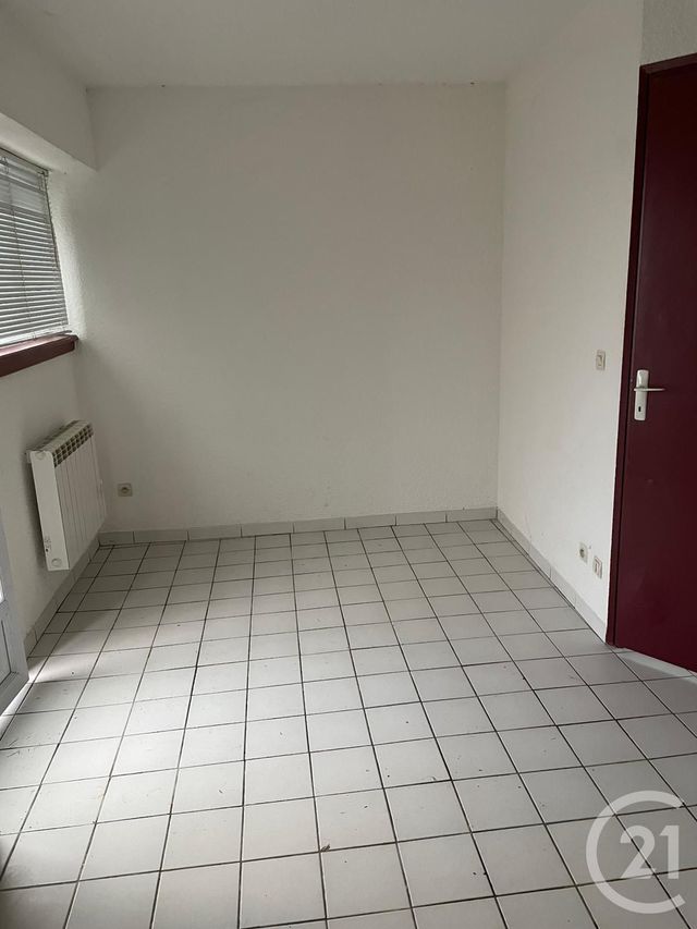 Appartement T1 à vendre - 1 pièce - 34.0 m2 - BESANCON - 25 - FRANCHE-COMTE - Century 21 Avenir Immobilier