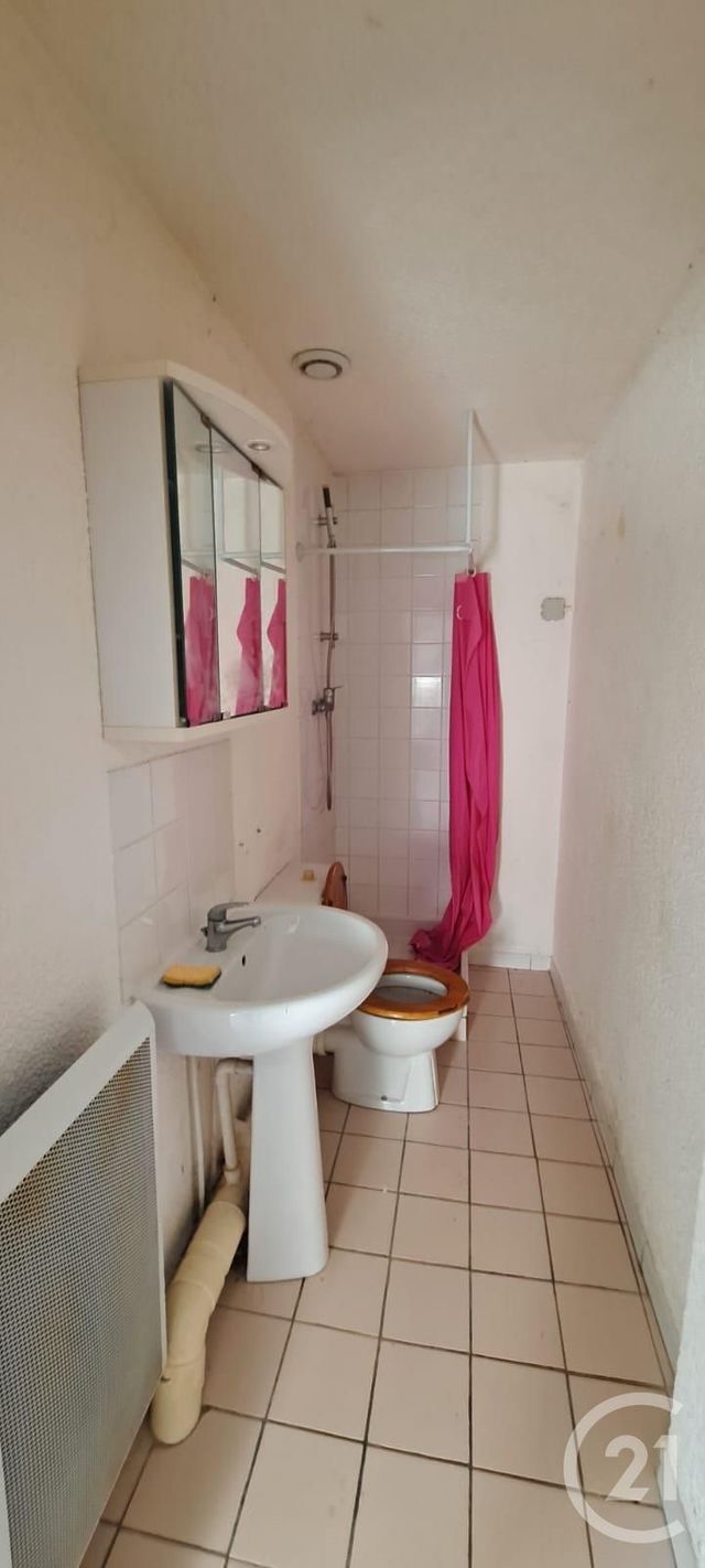 Appartement T1 à vendre - 1 pièce - 22.7 m2 - BESANCON - 25 - FRANCHE-COMTE - Century 21 Avenir Immobilier