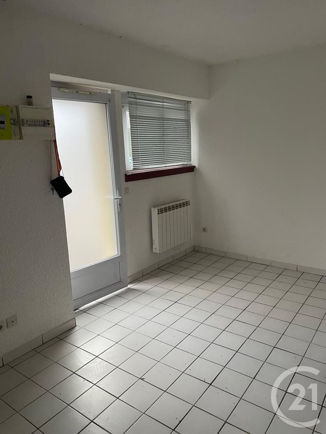 Appartement T1 à vendre - 1 pièce - 34.0 m2 - BESANCON - 25 - FRANCHE-COMTE - Century 21 Avenir Immobilier