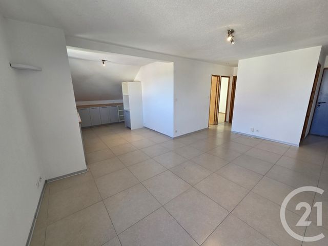 Appartement F3 à louer - 3 pièces - 50.0 m2 - MAMIROLLE - 25 - FRANCHE-COMTE - Century 21 Avenir Immobilier