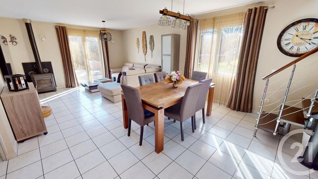 maison à vendre - 7 pièces - 141.52 m2 - BOUSSIERES - 25 - FRANCHE-COMTE - Century 21 Avenir Immobilier