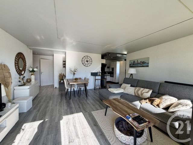 Appartement F4 à vendre - 5 pièces - 111.58 m2 - BESANCON - 25 - FRANCHE-COMTE - Century 21 Avenir Immobilier