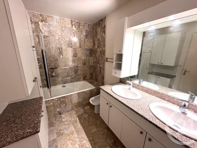 Appartement T3 à louer - 3 pièces - 77.93 m2 - BESANCON - 25 - FRANCHE-COMTE - Century 21 Avenir Immobilier