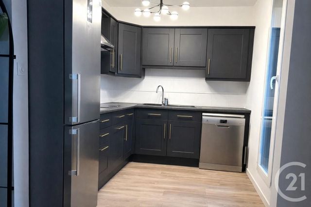 Appartement T3 à louer - 3 pièces - 68.12 m2 - BESANCON - 25 - FRANCHE-COMTE - Century 21 Avenir Immobilier