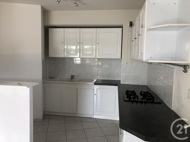 Appartement F3 à louer - 3 pièces - 68.0 m2 - BESANCON - 25 - FRANCHE-COMTE - Century 21 Avenir Immobilier