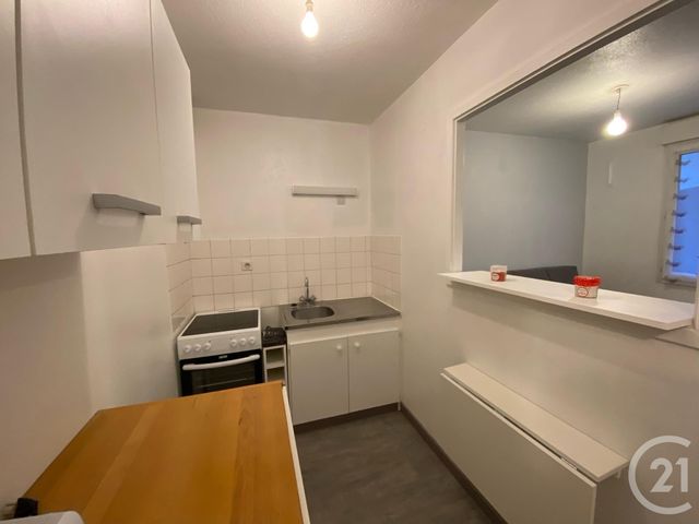 Appartement F1 à louer - 1 pièce - 27.75 m2 - BESANCON - 25 - FRANCHE-COMTE - Century 21 Avenir Immobilier