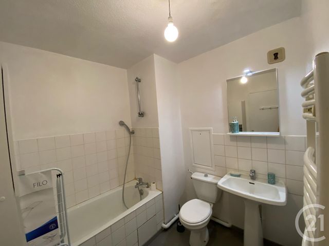 Appartement F1 à louer - 1 pièce - 27.75 m2 - BESANCON - 25 - FRANCHE-COMTE - Century 21 Avenir Immobilier