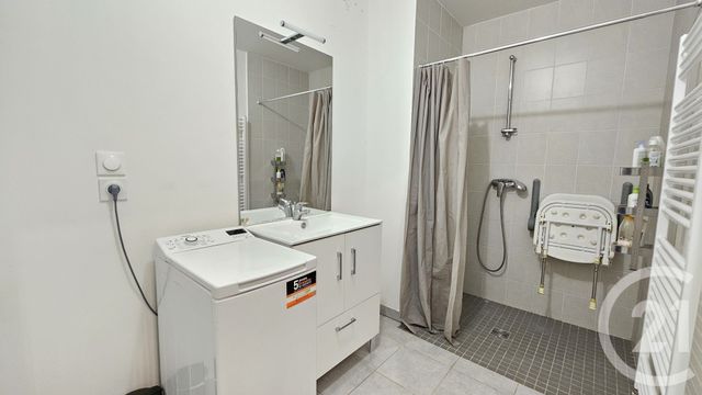 Appartement F2 à louer - 2 pièces - 48.0 m2 - BESANCON - 25 - FRANCHE-COMTE - Century 21 Avenir Immobilier