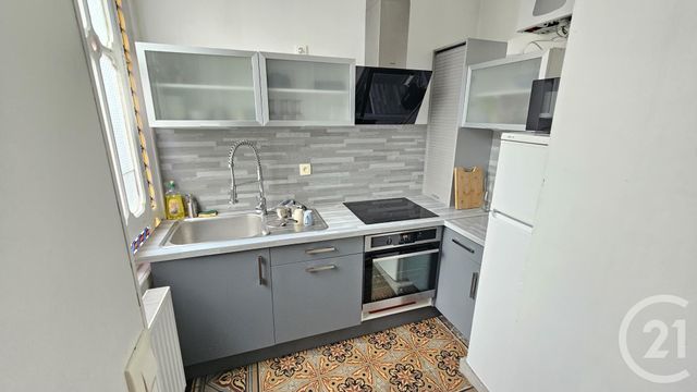 Appartement F2 à louer - 2 pièces - 53.96 m2 - BESANCON - 25 - FRANCHE-COMTE - Century 21 Avenir Immobilier