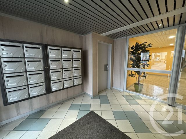 Appartement F4 à vendre - 4 pièces - 77.75 m2 - BESANCON - 25 - FRANCHE-COMTE - Century 21 Avenir Immobilier