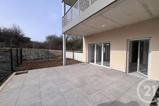 Appartement T3 à louer - 3 pièces - 71.0 m2 - AVANNE AVENEY - 25 - FRANCHE-COMTE - Century 21 Avenir Immobilier