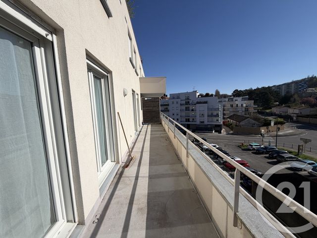 Appartement T3 à vendre - 3 pièces - 70.0 m2 - BESANCON - 25 - FRANCHE-COMTE - Century 21 Avenir Immobilier