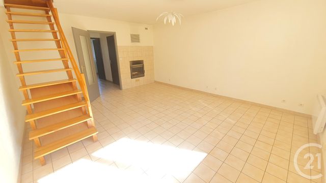 Appartement F3 à louer - 3 pièces - 59.13 m2 - PUGEY - 25 - FRANCHE-COMTE - Century 21 Avenir Immobilier