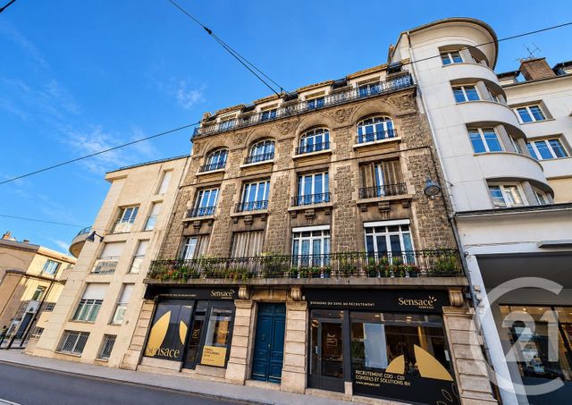 Appartement F4 à vendre - 4 pièces - 98.22 m2 - BESANCON - 25 - FRANCHE-COMTE - Century 21 Avenir Immobilier