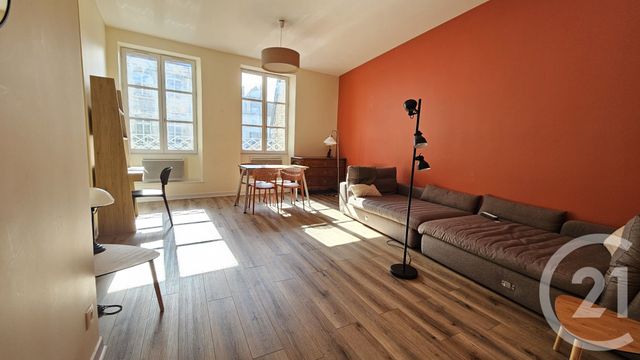 Appartement F4 à louer - 4 pièces - 77.85 m2 - BESANCON - 25 - FRANCHE-COMTE - Century 21 Avenir Immobilier