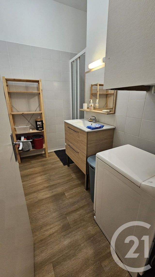 Appartement F4 à louer - 4 pièces - 77.85 m2 - BESANCON - 25 - FRANCHE-COMTE - Century 21 Avenir Immobilier