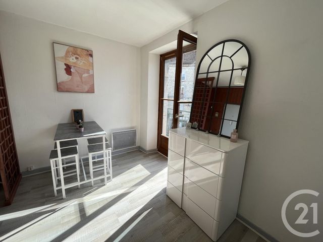 Appartement T2 à louer - 2 pièces - 25.0 m2 - BESANCON - 25 - FRANCHE-COMTE - Century 21 Avenir Immobilier