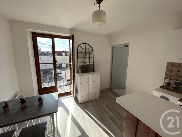 Appartement T2 à louer - 2 pièces - 25.0 m2 - BESANCON - 25 - FRANCHE-COMTE - Century 21 Avenir Immobilier