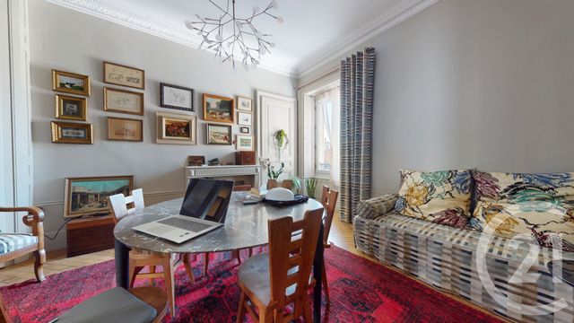 Appartement T4 à vendre - 6 pièces - 105.0 m2 - BESANCON - 25 - FRANCHE-COMTE - Century 21 Avenir Immobilier