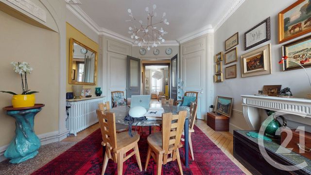 Appartement T4 à vendre - 6 pièces - 105.0 m2 - BESANCON - 25 - FRANCHE-COMTE - Century 21 Avenir Immobilier