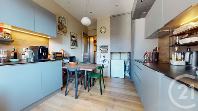 Appartement T4 à vendre - 6 pièces - 105.0 m2 - BESANCON - 25 - FRANCHE-COMTE - Century 21 Avenir Immobilier