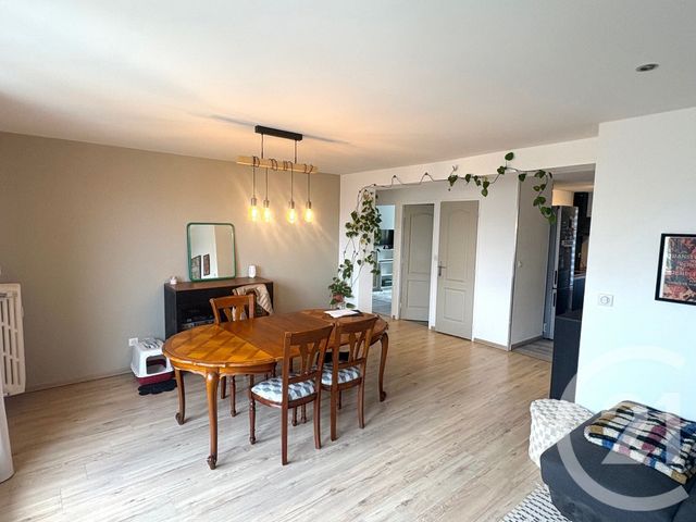 Appartement à vendre - 3 pièces - 64.0 m2 - BESANCON - 25 - FRANCHE-COMTE - Century 21 Avenir Immobilier