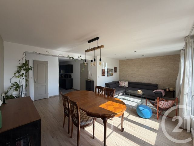 Appartement F3 à vendre - 4 pièces - 66.3 m2 - BESANCON - 25 - FRANCHE-COMTE - Century 21 Avenir Immobilier