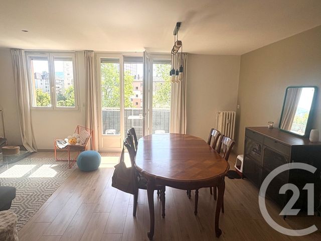 Appartement à vendre - 3 pièces - 64.0 m2 - BESANCON - 25 - FRANCHE-COMTE - Century 21 Avenir Immobilier