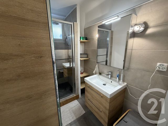 Appartement F3 à vendre - 4 pièces - 66.3 m2 - BESANCON - 25 - FRANCHE-COMTE - Century 21 Avenir Immobilier