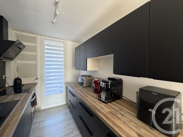 Appartement F3 à vendre - 4 pièces - 66.3 m2 - BESANCON - 25 - FRANCHE-COMTE - Century 21 Avenir Immobilier