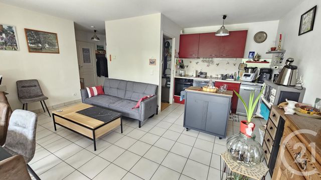 Appartement F2 à louer - 2 pièces - 51.61 m2 - BESANCON - 25 - FRANCHE-COMTE - Century 21 Avenir Immobilier