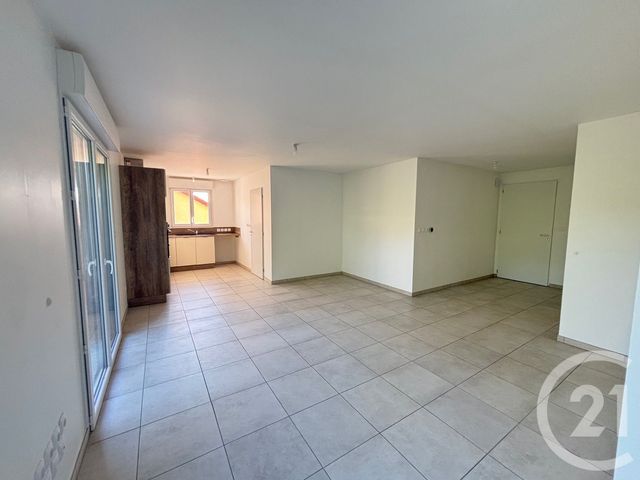 maison à louer - 4 pièces - 74.0 m2 - BOUSSIERES - 25 - FRANCHE-COMTE - Century 21 Avenir Immobilier