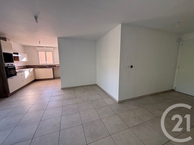 maison à louer - 4 pièces - 74.0 m2 - BOUSSIERES - 25 - FRANCHE-COMTE - Century 21 Avenir Immobilier