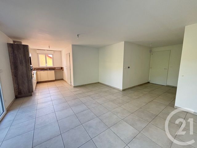 maison à louer - 4 pièces - 74.0 m2 - BOUSSIERES - 25 - FRANCHE-COMTE - Century 21 Avenir Immobilier