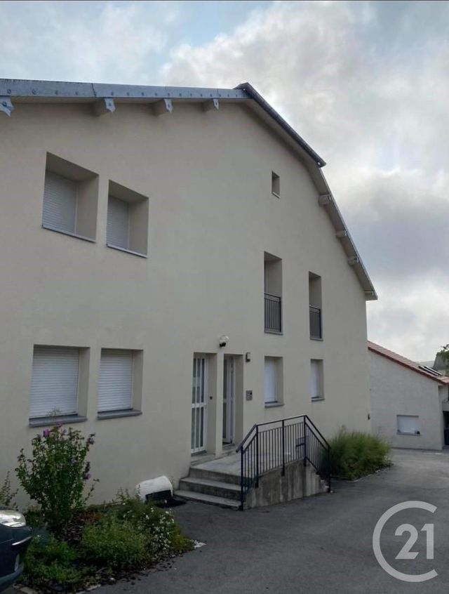 Appartement F2 à louer CHEMAUDIN ET VAUX