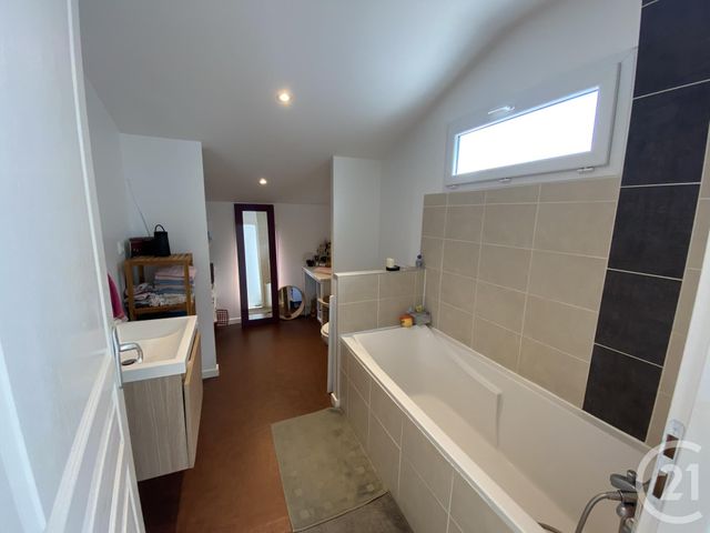 maison à louer - 4 pièces - 93.61 m2 - ECOLE VALENTIN - 25 - FRANCHE-COMTE - Century 21 Avenir Immobilier