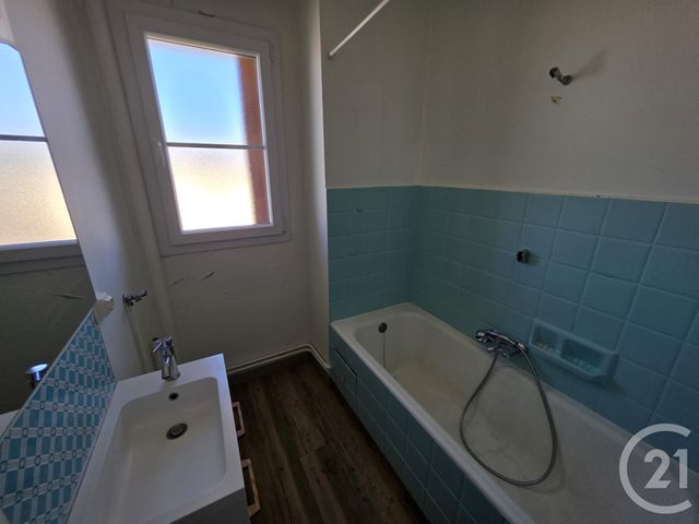 Appartement F3 à vendre - 3 pièces - 71.44 m2 - BESANCON - 25 - FRANCHE-COMTE - Century 21 Avenir Immobilier