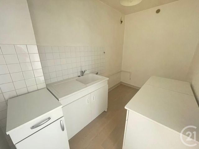 Appartement F2 à louer - 2 pièces - 38.0 m2 - BESANCON - 25 - FRANCHE-COMTE - Century 21 Avenir Immobilier