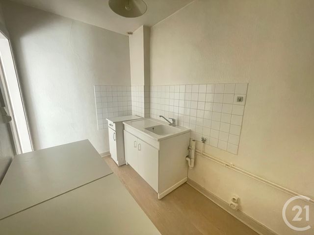 Appartement F2 à louer - 2 pièces - 38.0 m2 - BESANCON - 25 - FRANCHE-COMTE - Century 21 Avenir Immobilier