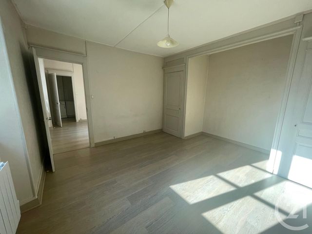 Appartement F2 à louer - 2 pièces - 38.0 m2 - BESANCON - 25 - FRANCHE-COMTE - Century 21 Avenir Immobilier