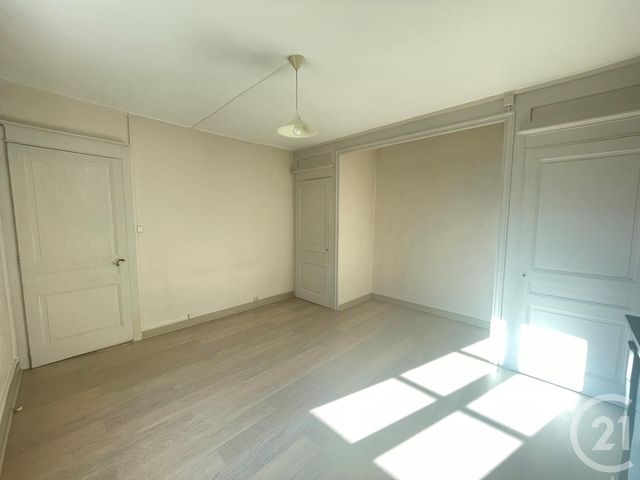 Appartement F2 à louer - 2 pièces - 38.0 m2 - BESANCON - 25 - FRANCHE-COMTE - Century 21 Avenir Immobilier