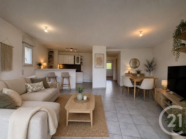 Appartement F3 à vendre - 3 pièces - 69.0 m2 - BESANCON - 25 - FRANCHE-COMTE - Century 21 Avenir Immobilier