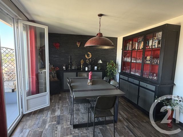 Appartement F4 à vendre - 4 pièces - 69.6 m2 - BESANCON - 25 - FRANCHE-COMTE - Century 21 Avenir Immobilier