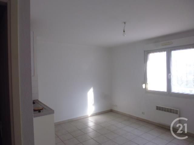 Appartement Studio à louer - 1 pièce - 21.26 m2 - ROCHE LEZ BEAUPRE - 25 - FRANCHE-COMTE - Century 21 Avenir Immobilier