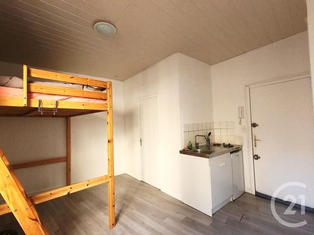 Appartement F1 à louer - 1 pièce - 16.0 m2 - BESANCON - 25 - FRANCHE-COMTE - Century 21 Avenir Immobilier