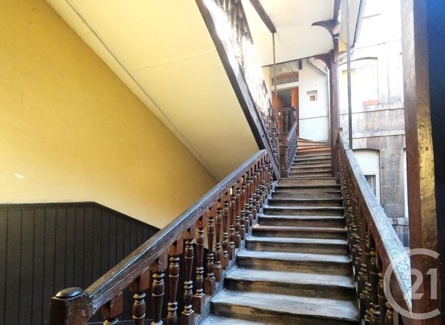 Appartement F1 à louer - 1 pièce - 16.0 m2 - BESANCON - 25 - FRANCHE-COMTE - Century 21 Avenir Immobilier