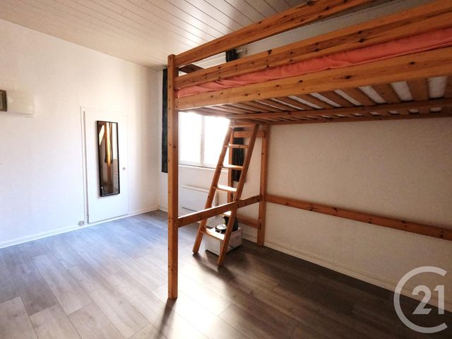Appartement F1 à louer - 1 pièce - 16.0 m2 - BESANCON - 25 - FRANCHE-COMTE - Century 21 Avenir Immobilier